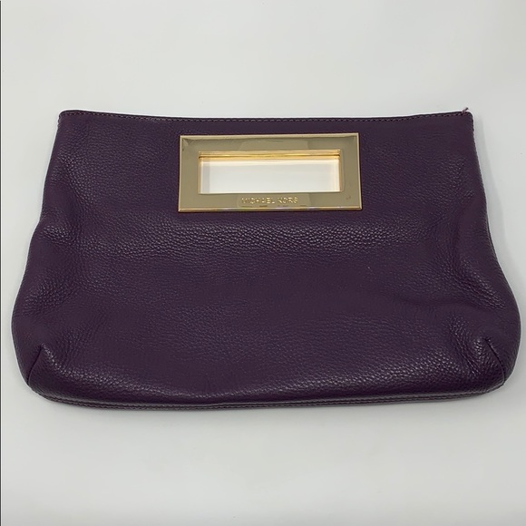 Michael Kors Handbags - Michael Kors Berkley Clutch Purple Pebbled Handbag